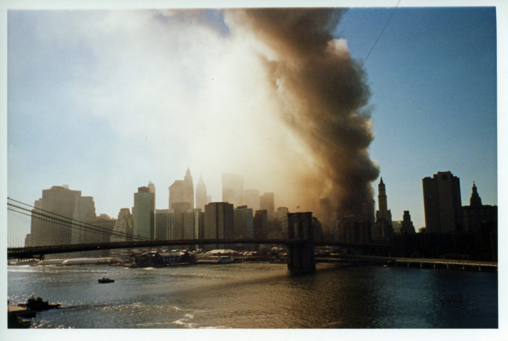 2001-09-11-brooklyn-bridge